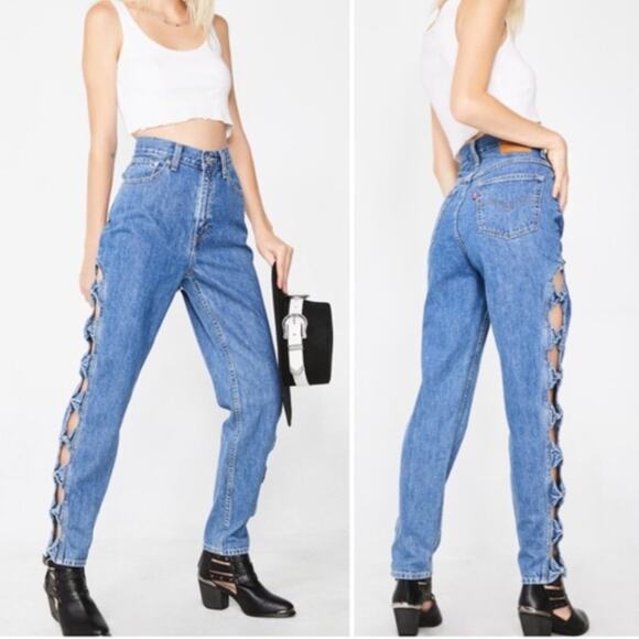 Levi’s Side Bow Straight Leg Mom Jeans Medium Wash Size 27 - Picture 1 of 7